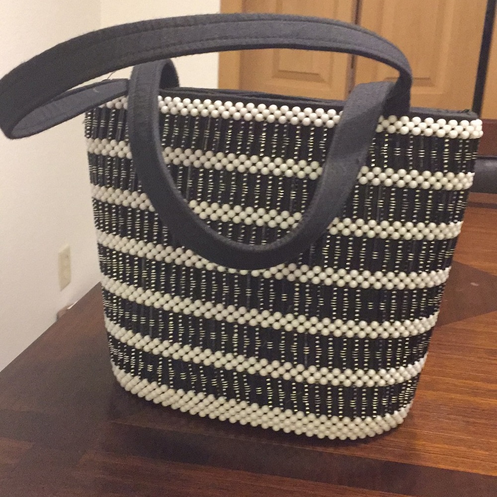 Hand bag